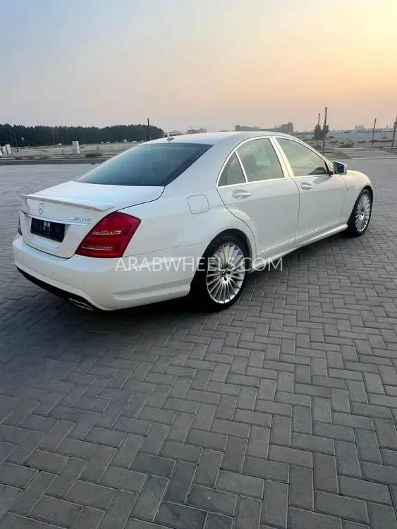 Mercedes Benz CLS Class 2009 for Sale in Sharjah Image-5