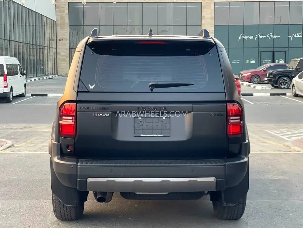 Toyota Land Cruiser Prado 2025 for Sale in Sharjah Image-18