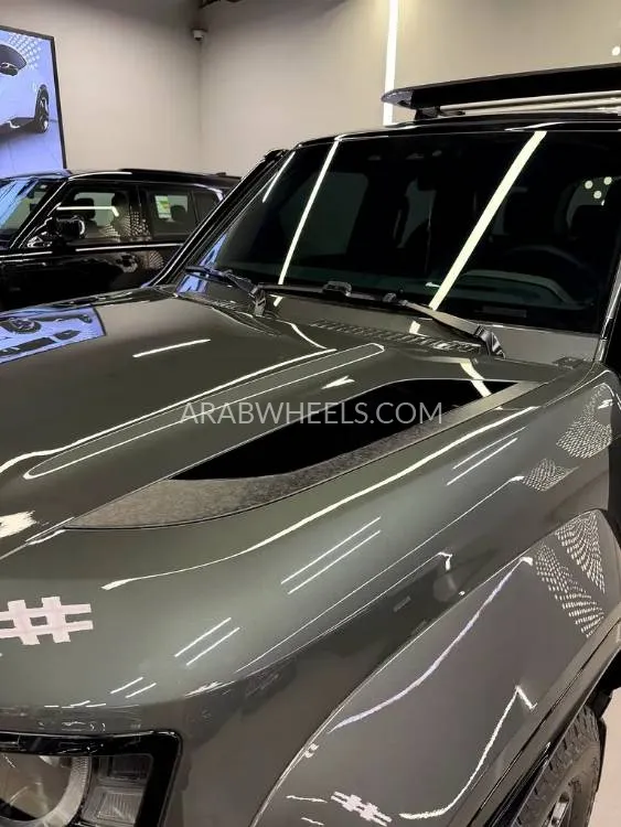 لاند روفر ديفندر 2025 for Sale in دبي Image-12