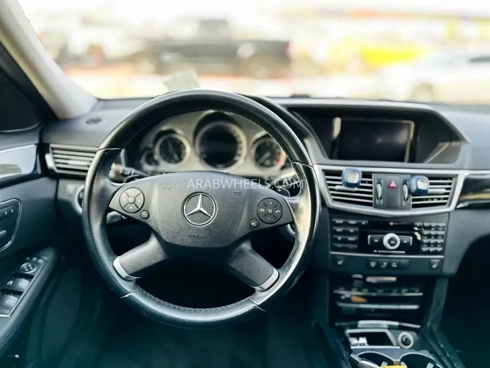 Mercedes Benz E Class 2012 for Sale in Dubai Image-12
