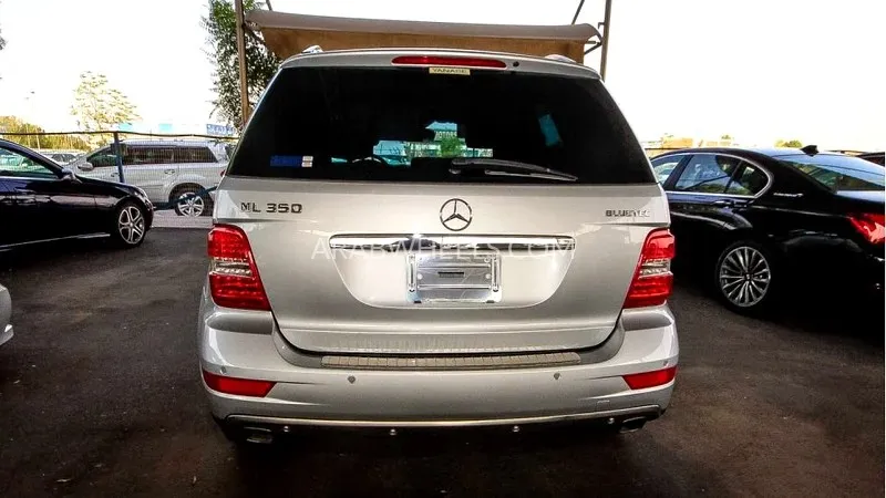 Mercedes Benz ML Class 2010 for Sale in Dubai Image-5