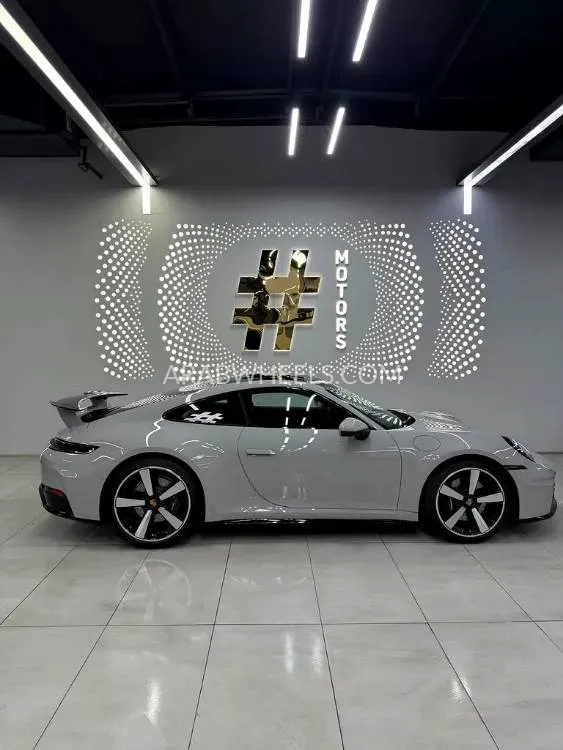 Porsche 911 2025 for Sale in Dubai Image-6