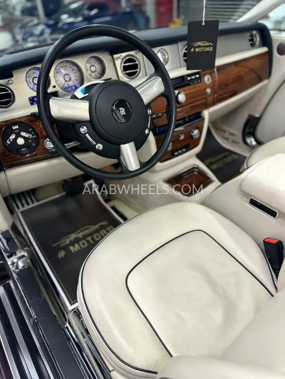 Rolls Royce Phantom 2011 for Sale in Dubai Image-18