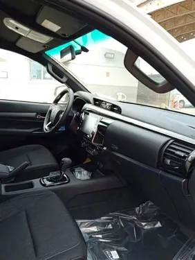 Toyota Hilux 4.0L Adventure 4x4 2025