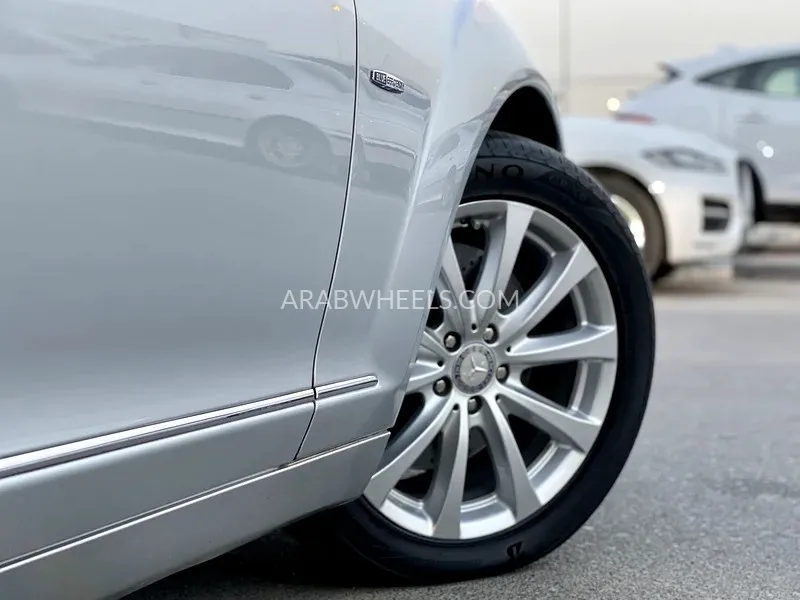 Mercedes Benz CLS Class 2012 for Sale in Dubai Image-13