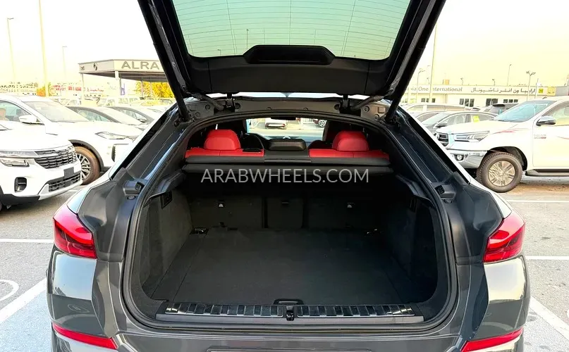بي إم دبليو X6 2023 for Sale in دبي Image-17