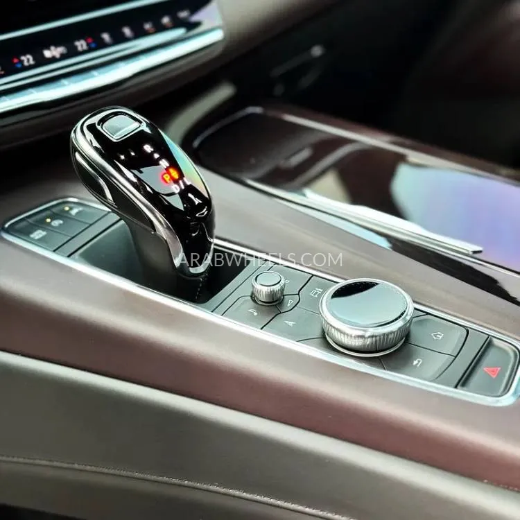 Cadillac Escalade 2022 for Sale in Dubai Image-14