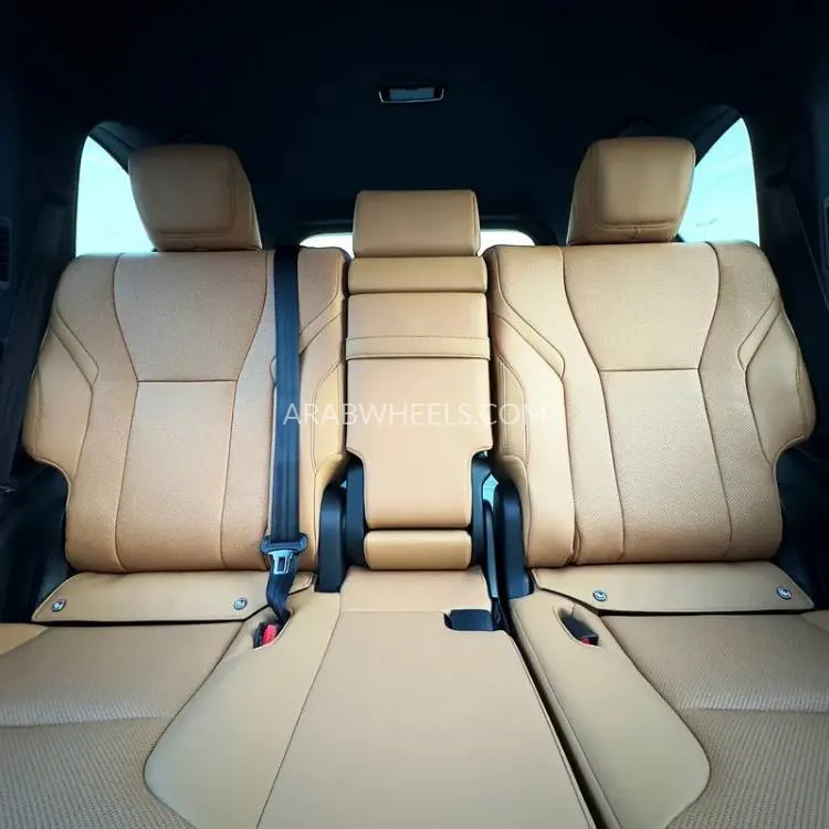 Lexus LX 2024 for Sale in Dubai Image-3