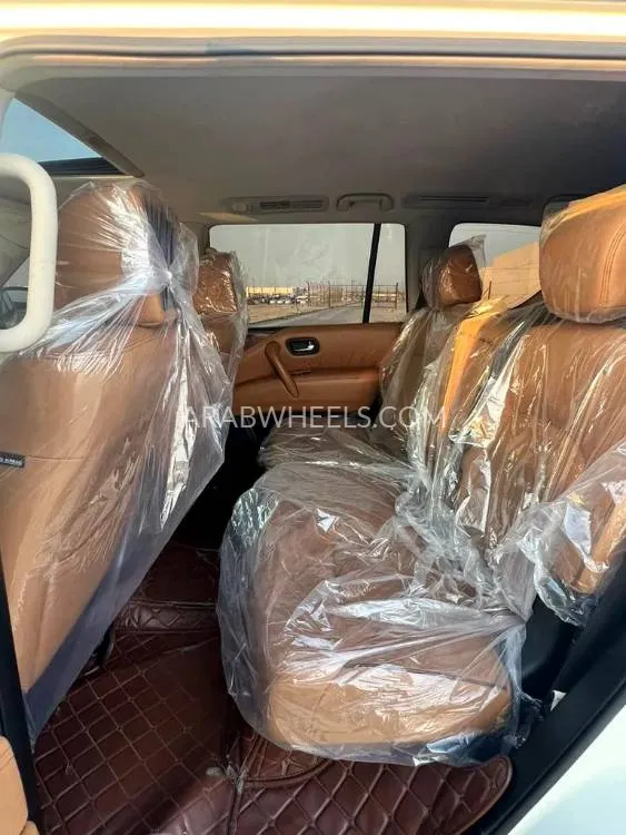 Nissan Patrol 2017 for Sale in Sharjah Image-12