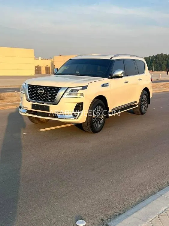 Nissan Patrol 2017 for Sale in Sharjah Image-18