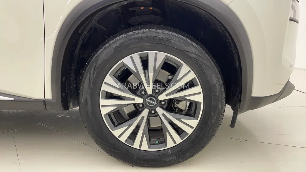 نيسان إكس تريل 2023 for Sale in دبي Image-10