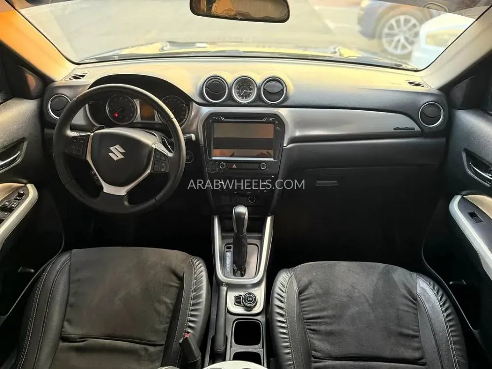Suzuki Grand Vitara 2017 for Sale in Dubai Image-13