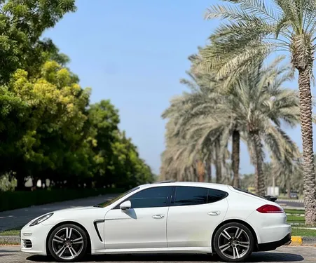 Porsche Panamera 2014