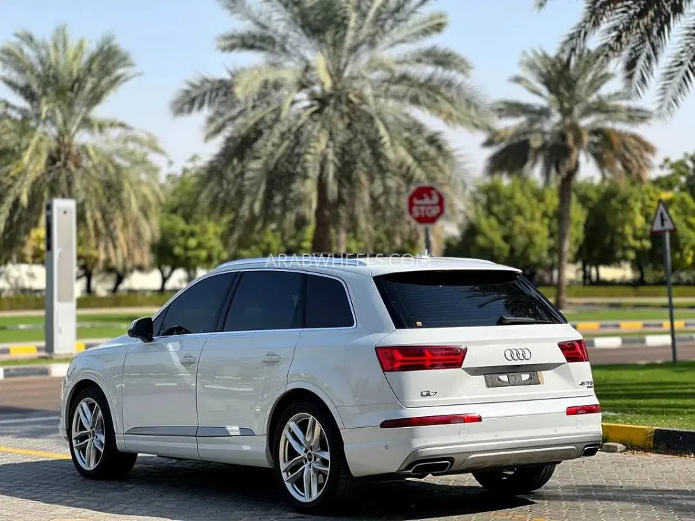 Audi Q7 2016 for Sale in Sharjah Image-3