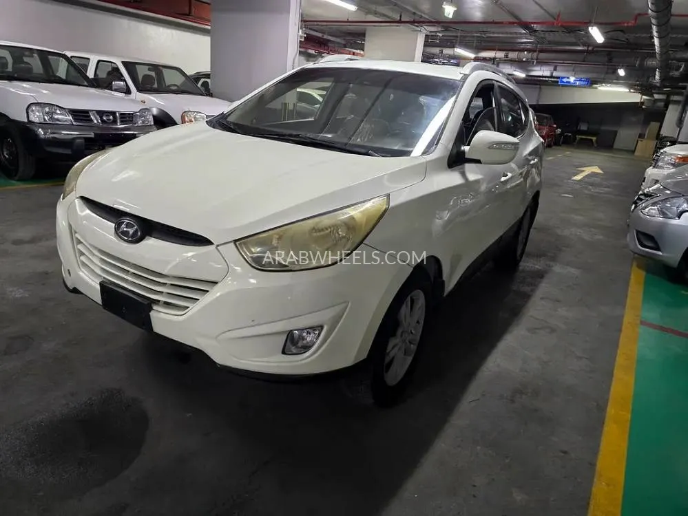 Hyundai Tucson 2012 for Sale in Sharjah Image-3