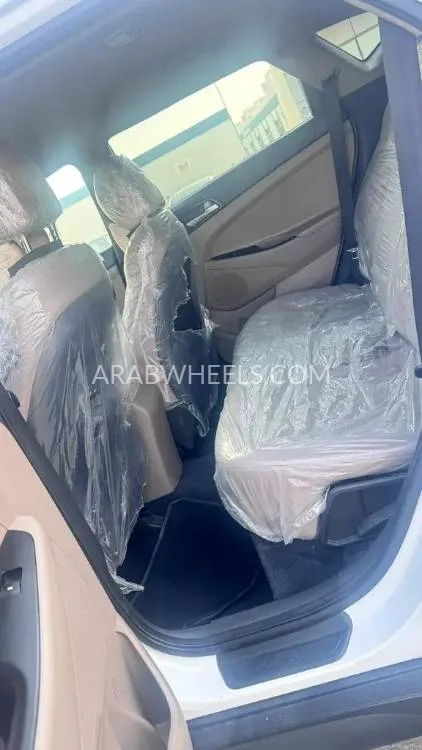 Hyundai Tucson 2020 for Sale in Sharjah Image-11
