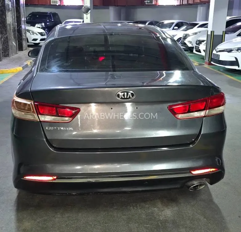 Kia Optima 2018 for Sale in Sharjah Image-10