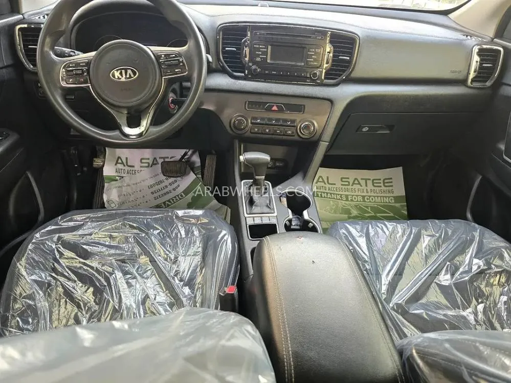 Kia Sportage 2018 for Sale in Sharjah Image-5