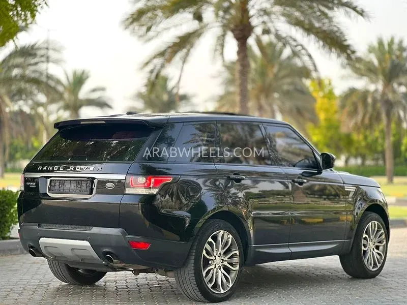 Land Rover Range Rover Sport 2015 for Sale in Sharjah Image-12