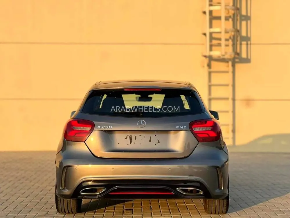 مرسيدس بنز كلاس A 2018 for Sale in الشارقة Image-3