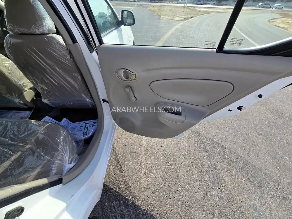 Nissan Sunny 2020 for Sale in Sharjah Image-9