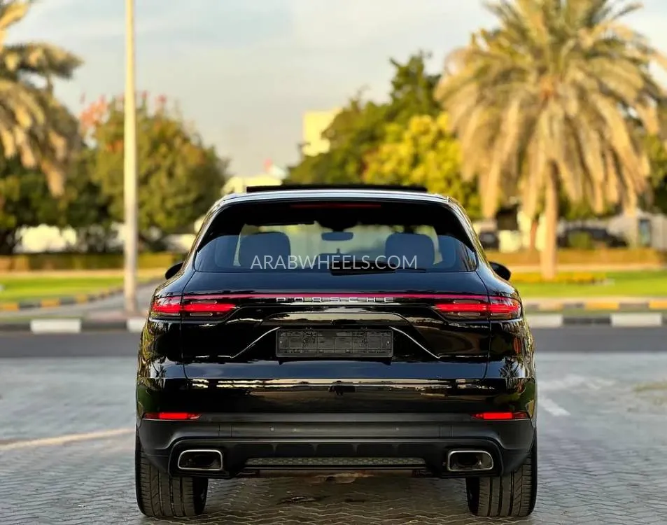 Porsche Cayenne 2019 for Sale in Sharjah Image-13