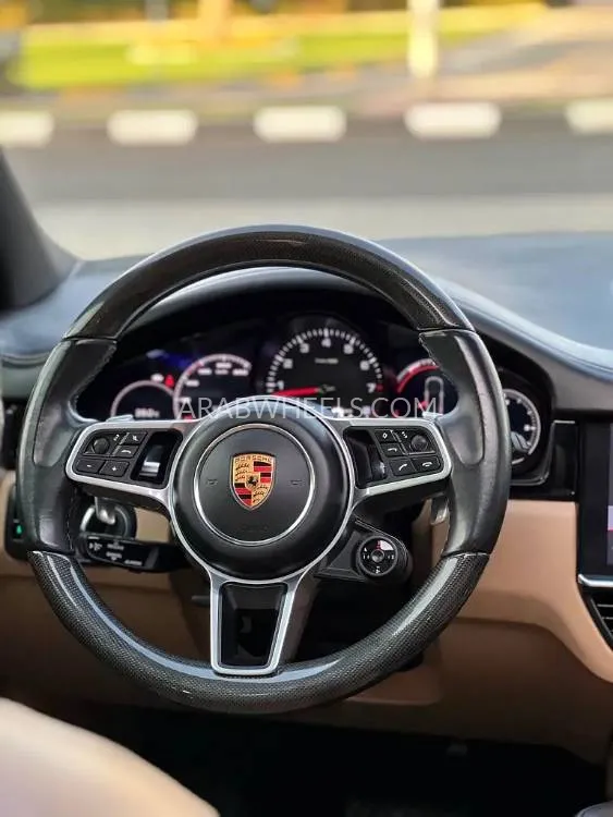 Porsche Cayenne 2019 for Sale in Sharjah Image-16