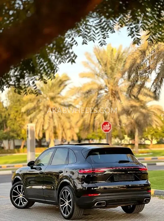 Porsche Cayenne 2019 for Sale in Sharjah Image-20