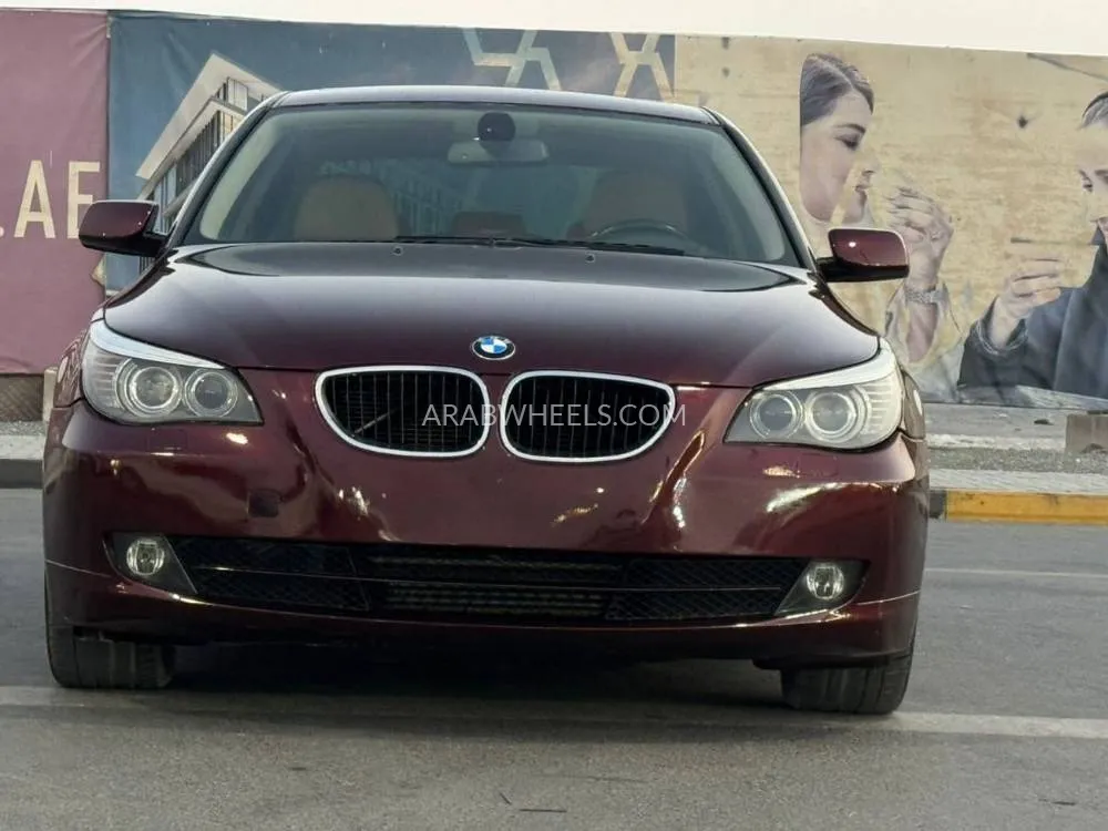 BMW 5 series 2010 for Sale in Sharjah Image-2