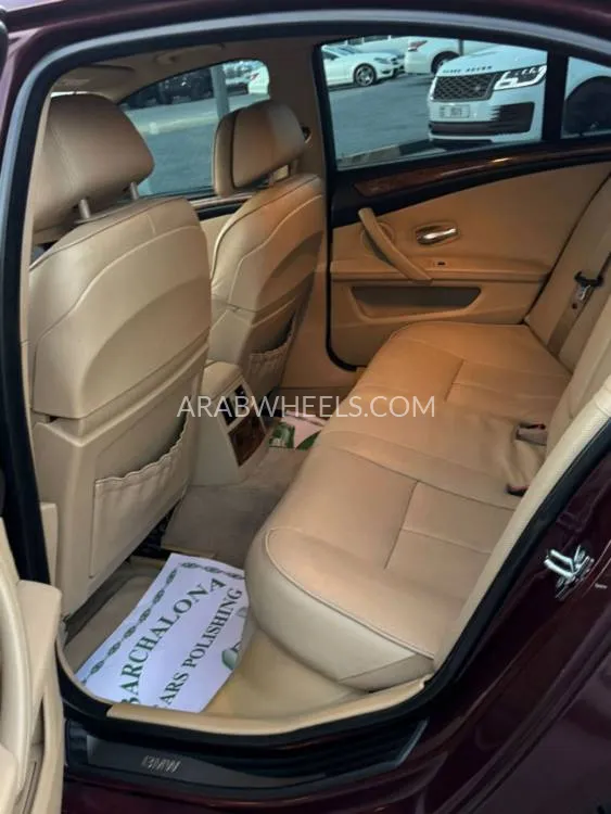 BMW 5 series 2010 for Sale in Sharjah Image-12