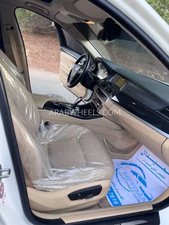 BMW 5 series 2016 for Sale in Sharjah Image-10