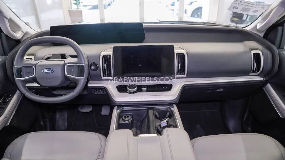 Ford Expedition 2025 for Sale in Sharjah Image-8