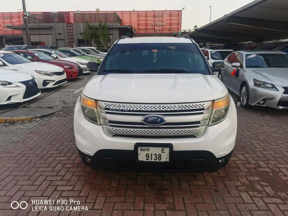 Ford Explorer 2014 for Sale in Sharjah Image-6