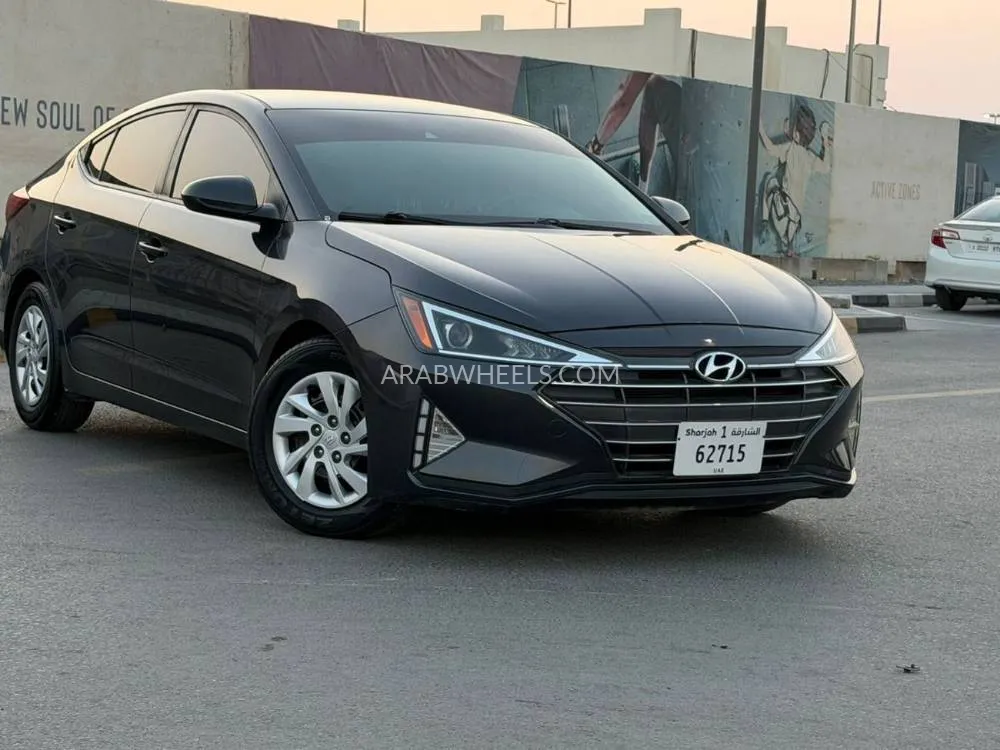 Hyundai Elantra 2020 for Sale in Sharjah Image-2