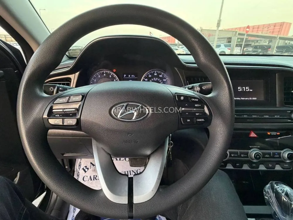 Hyundai Elantra 2020 for Sale in Sharjah Image-14