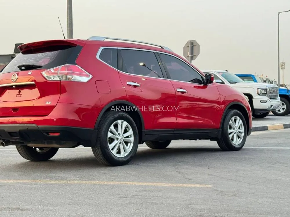 Nissan X-Trail 2015 for Sale in Sharjah Image-8
