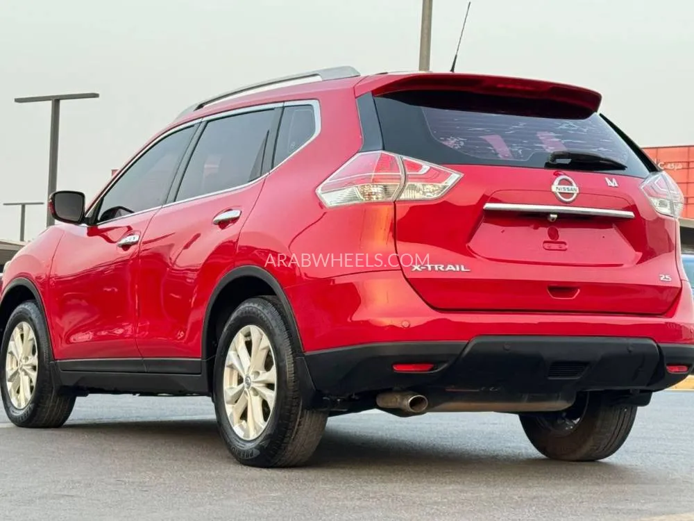 Nissan X-Trail 2015 for Sale in Sharjah Image-9