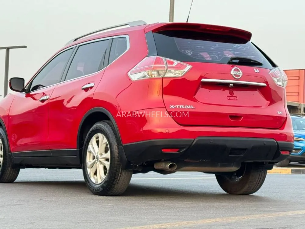 Nissan X-Trail 2015 for Sale in Sharjah Image-11