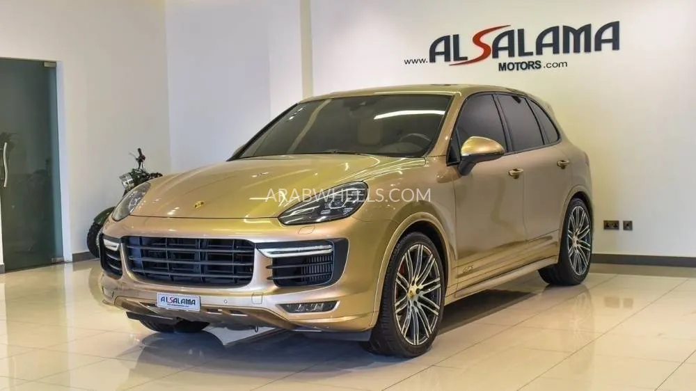 Porsche Cayenne 2016 for Sale in Sharjah Image-3
