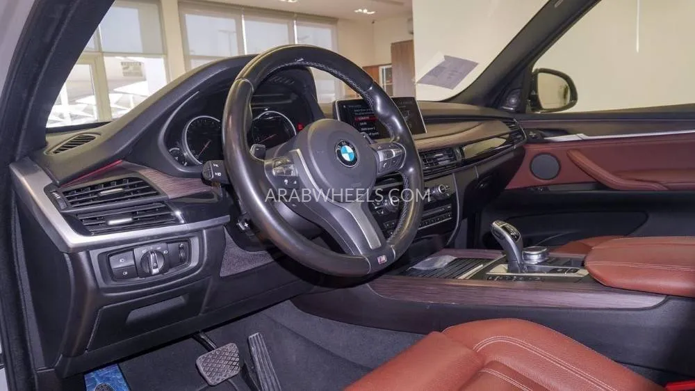 BMW iX5 2018 for Sale in Sharjah Image-5
