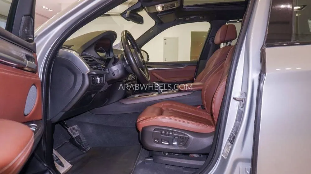 BMW iX5 2018 for Sale in Sharjah Image-18
