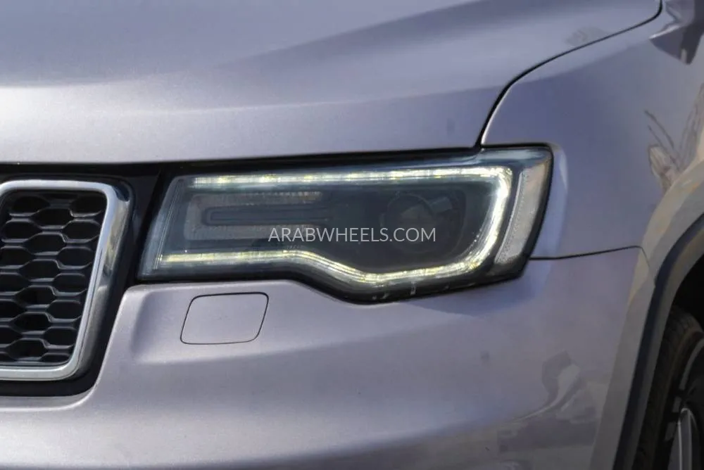 Jeep Cherokee 2022 for Sale in Dubai Image-7