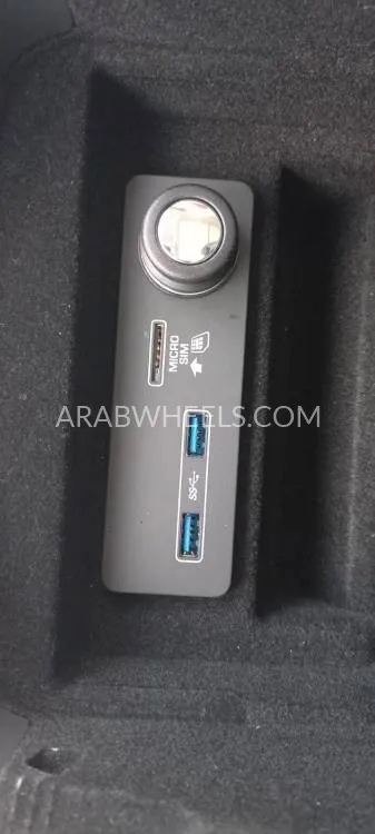 Land Rover Range Rover Sport 2019 for Sale in Dubai Image-24