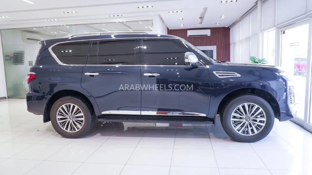 Nissan Patrol 2020 for Sale in Sharjah Image-4