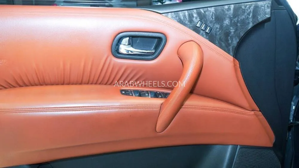 Nissan Patrol 2020 for Sale in Sharjah Image-13