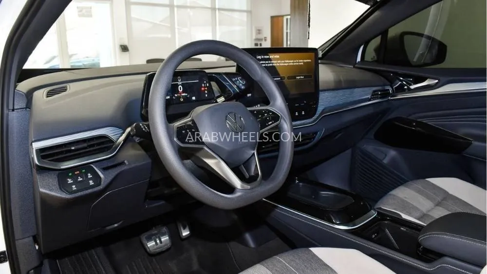 Volkswagen ID.4 2021 for Sale in Sharjah Image-5