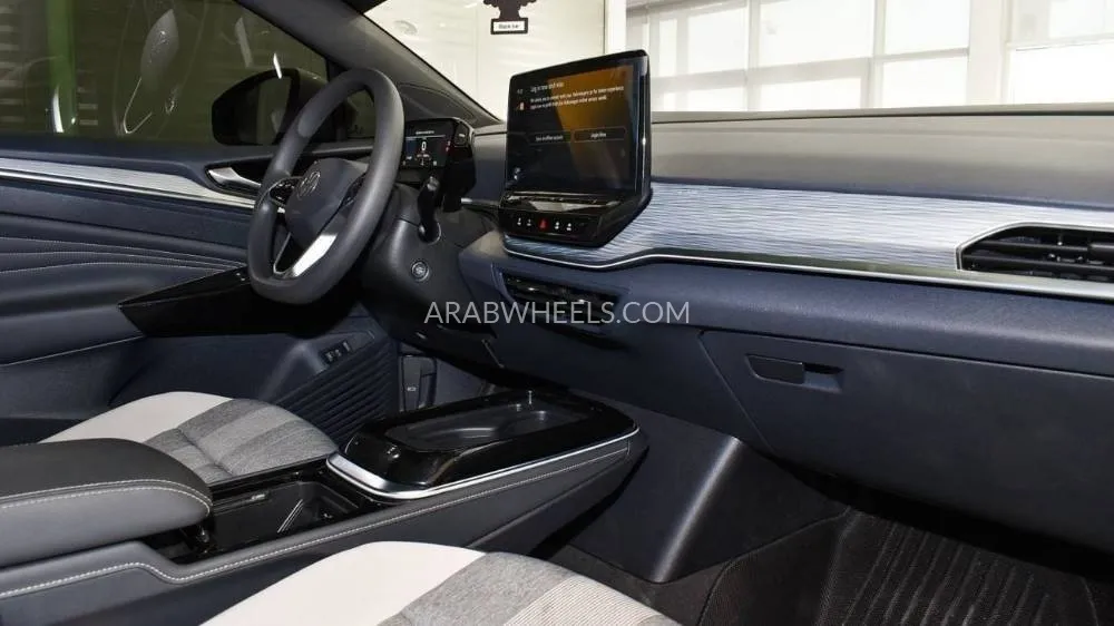 Volkswagen ID.4 2021 for Sale in Sharjah Image-10