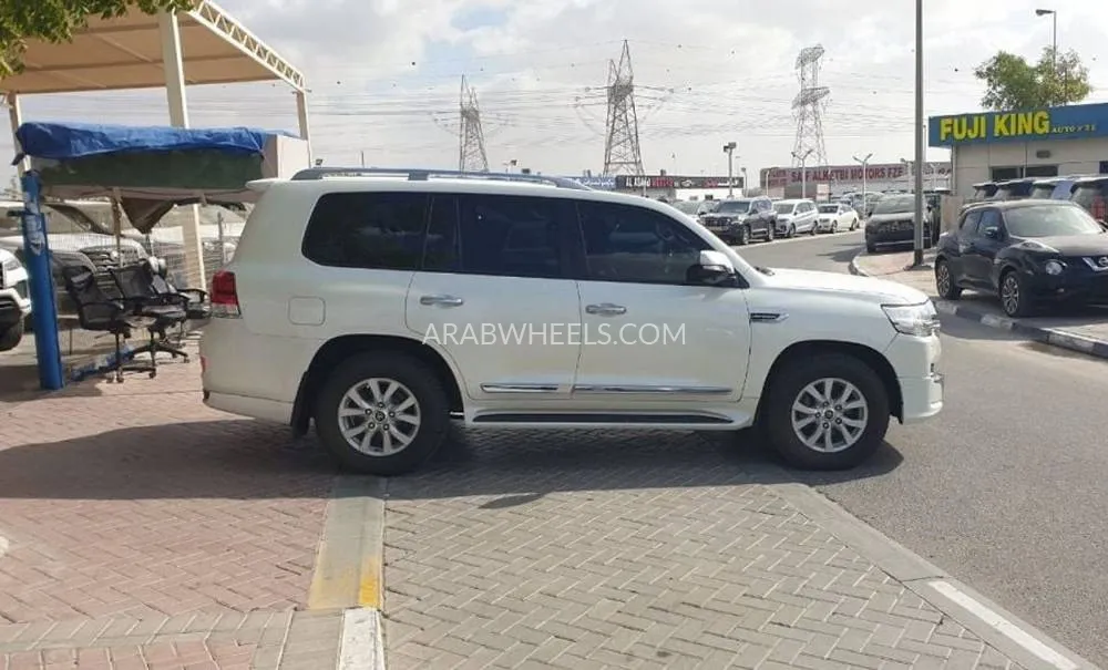 تويوتا لاند كروزر 2021 for Sale in دبي Image-8