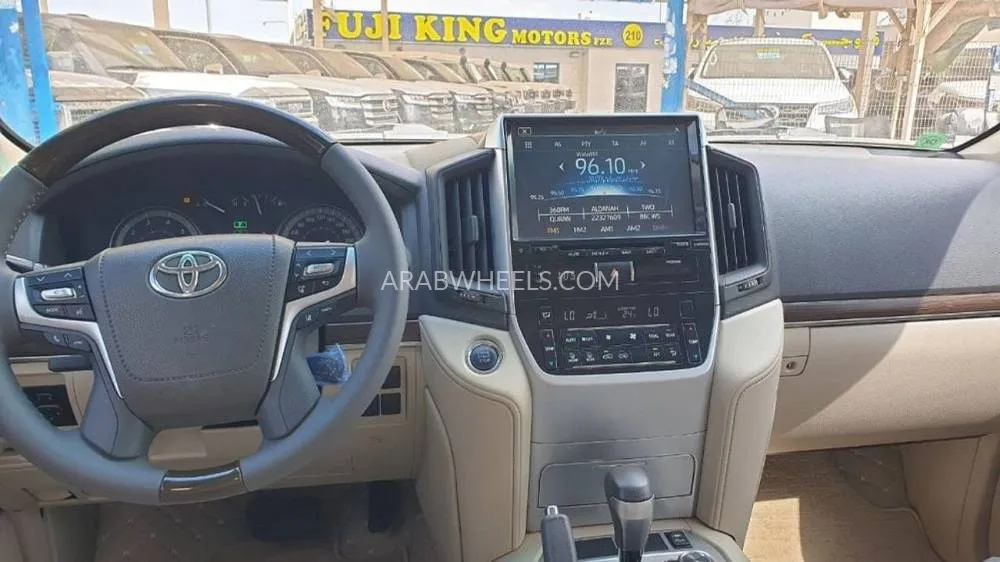 تويوتا لاند كروزر 2021 for Sale in دبي Image-15