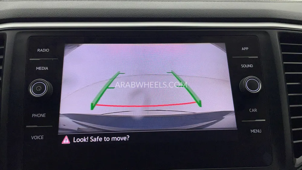 Volkswagen Teramont 2022 for Sale in Dubai Image-16